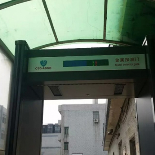 1-161222163Z3505